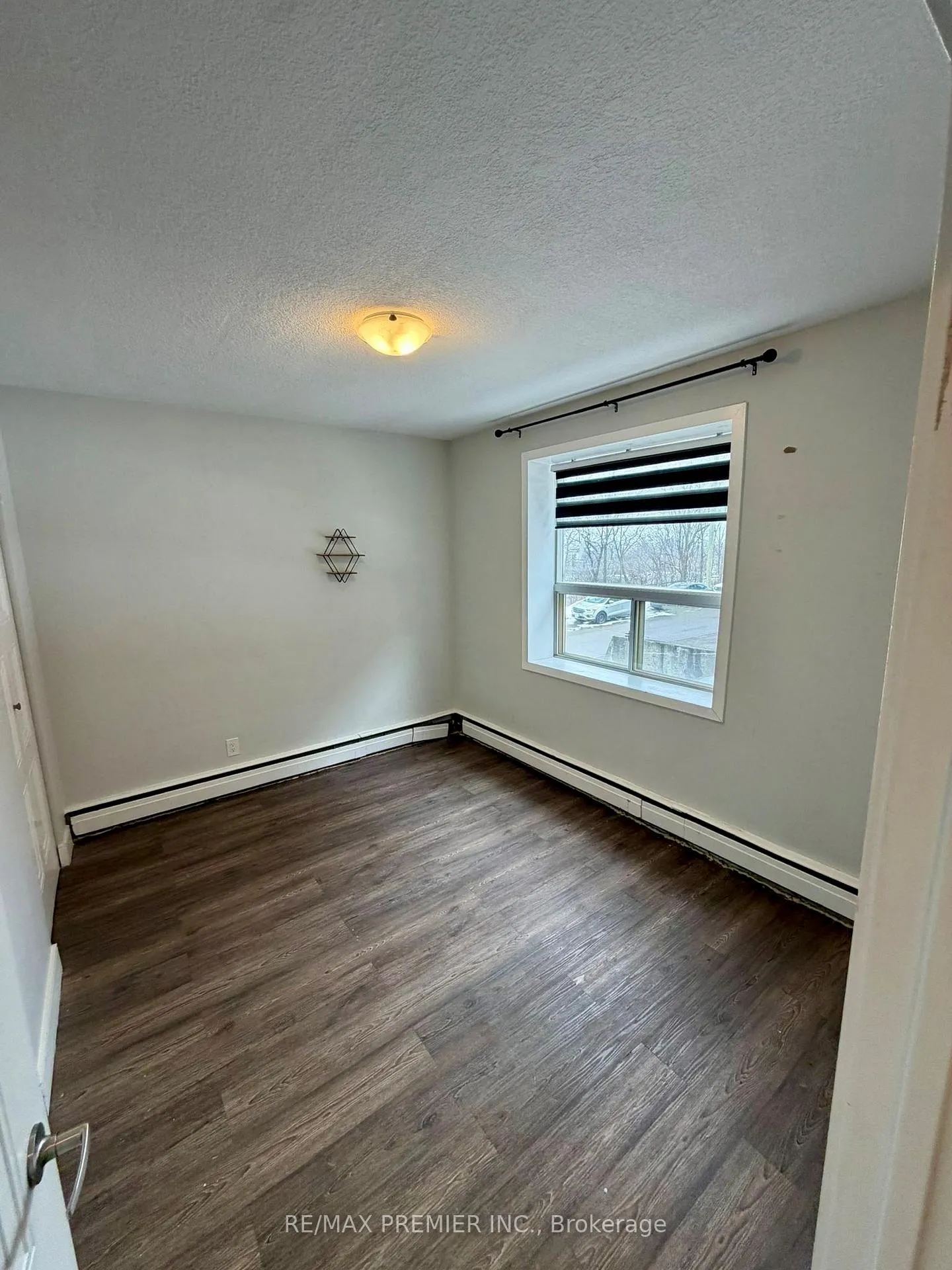 Photo 9 of Unit 101, 112 St. Joseph's Drive, Hamilton, Corktown — HOMEH