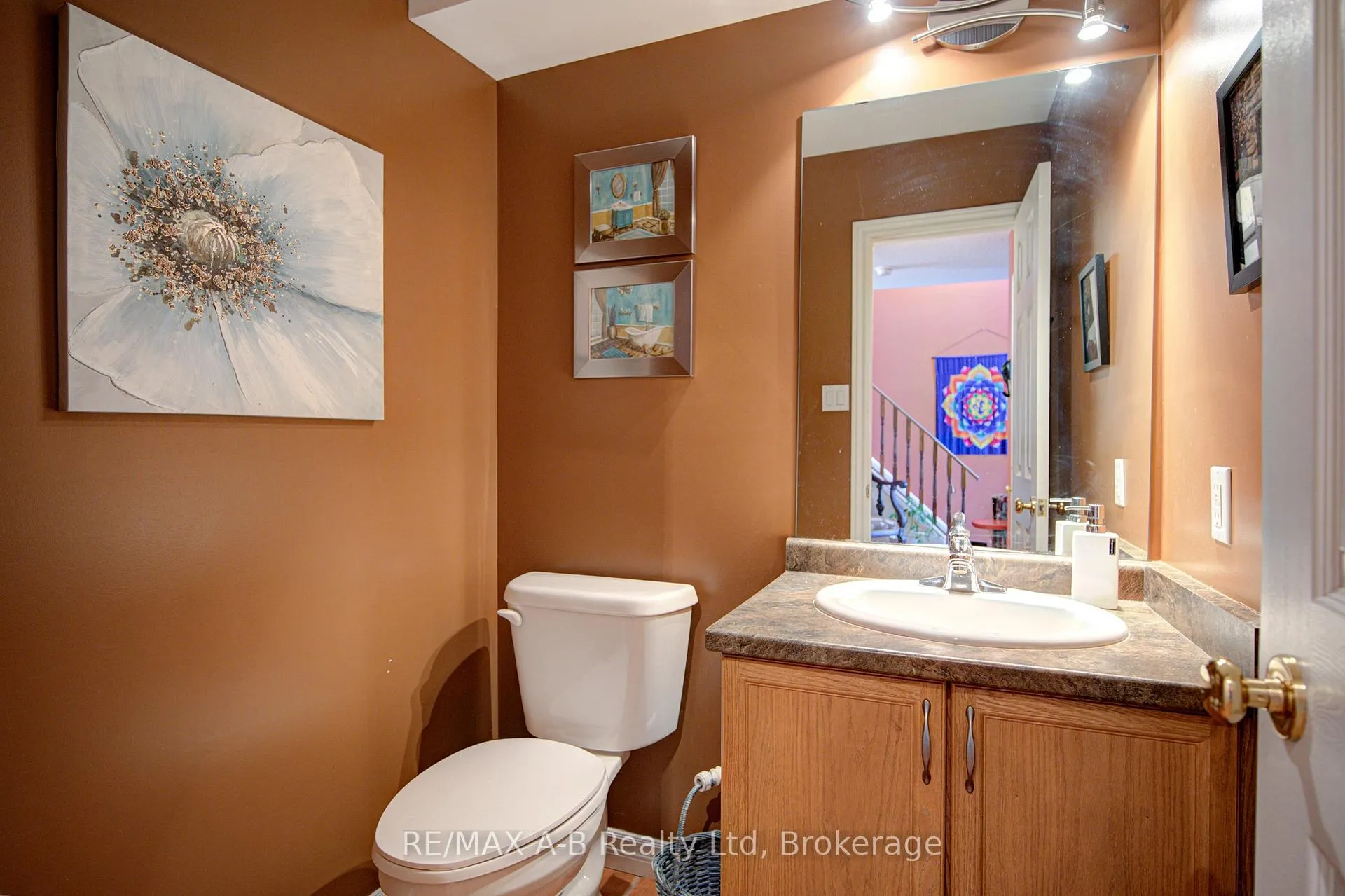 Photo 7 of 10 Edison Street, St. Marys — HOMEH