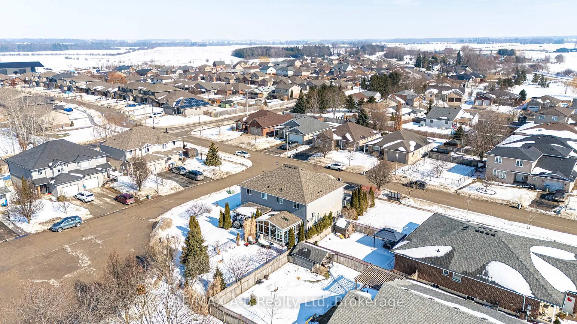 Photo 34 of 10 Edison Street, St. Marys — HOMEH
