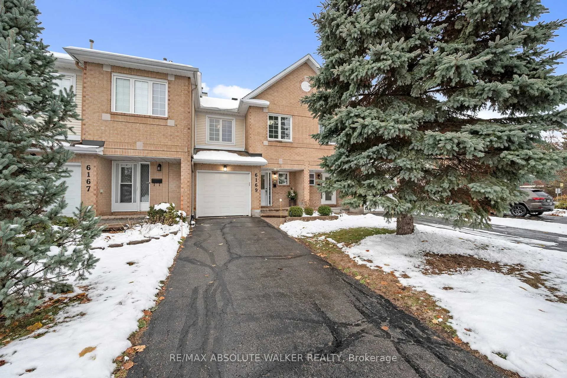 Photo 1 of 6169 Oak Meadows Drive, Ottawa, Chapel Hill — HOMEH
