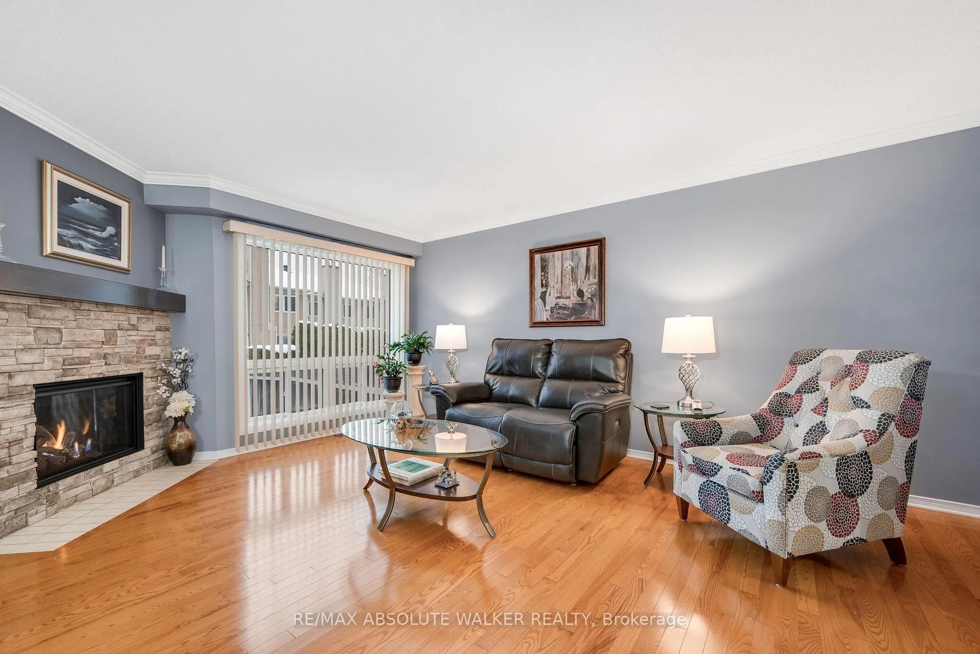 Photo 7 of 6169 Oak Meadows Drive, Ottawa, Chapel Hill — HOMEH
