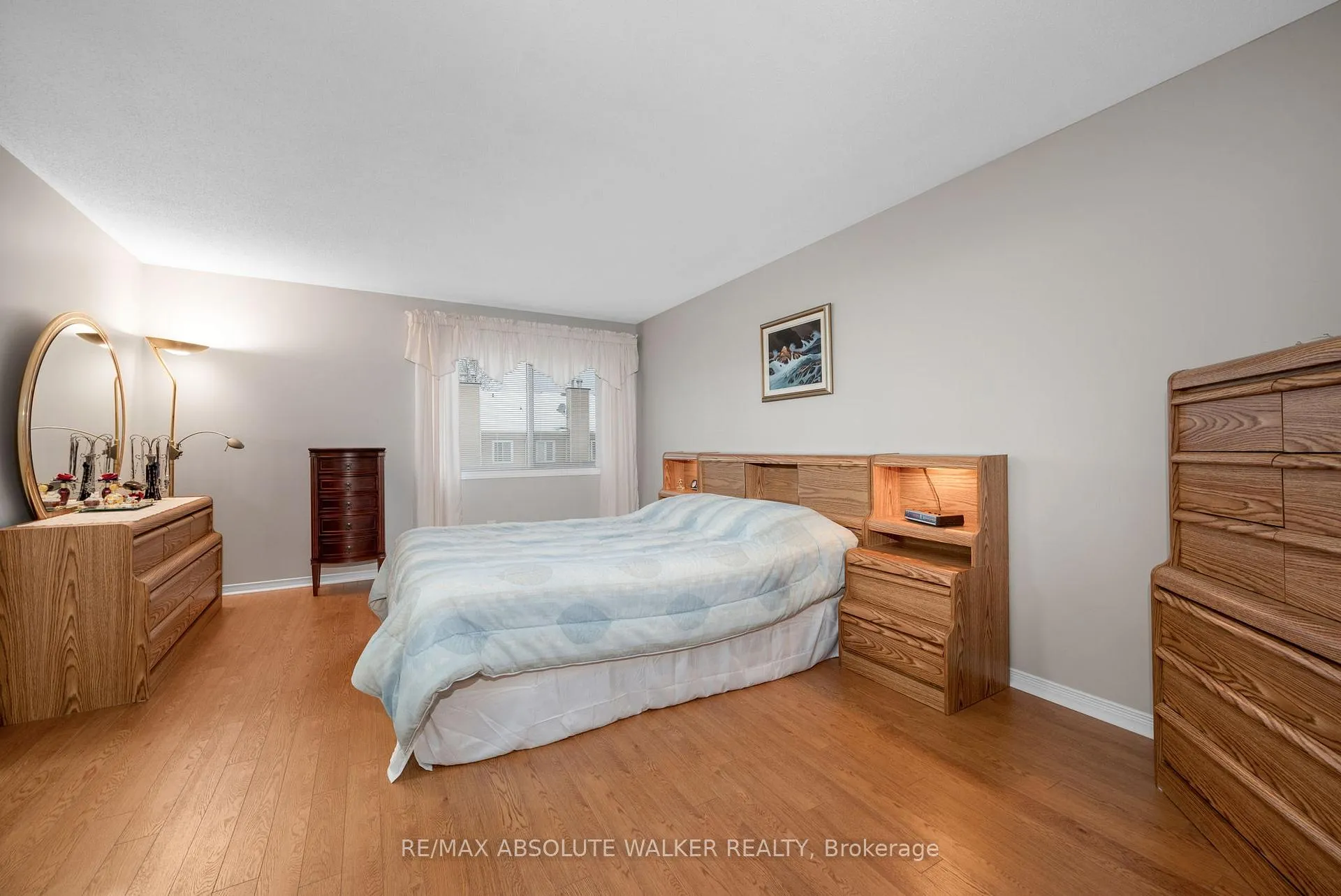 Photo 18 of 6169 Oak Meadows Drive, Ottawa, Chapel Hill — HOMEH