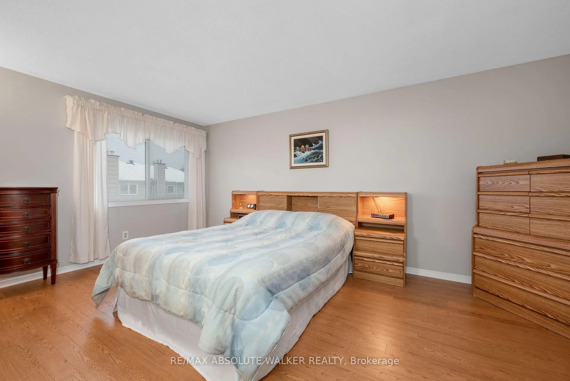 Photo 19 of 6169 Oak Meadows Drive, Ottawa, Chapel Hill — HOMEH