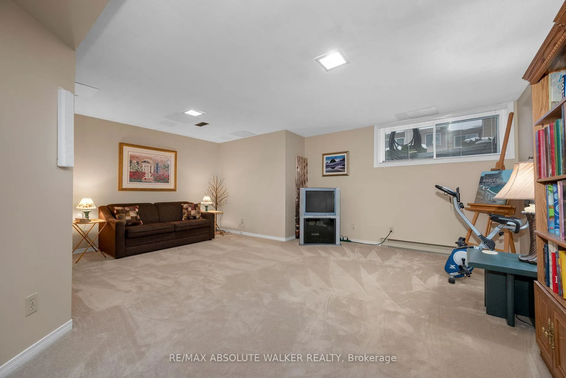 Photo 28 of 6169 Oak Meadows Drive, Ottawa, Chapel Hill — HOMEH