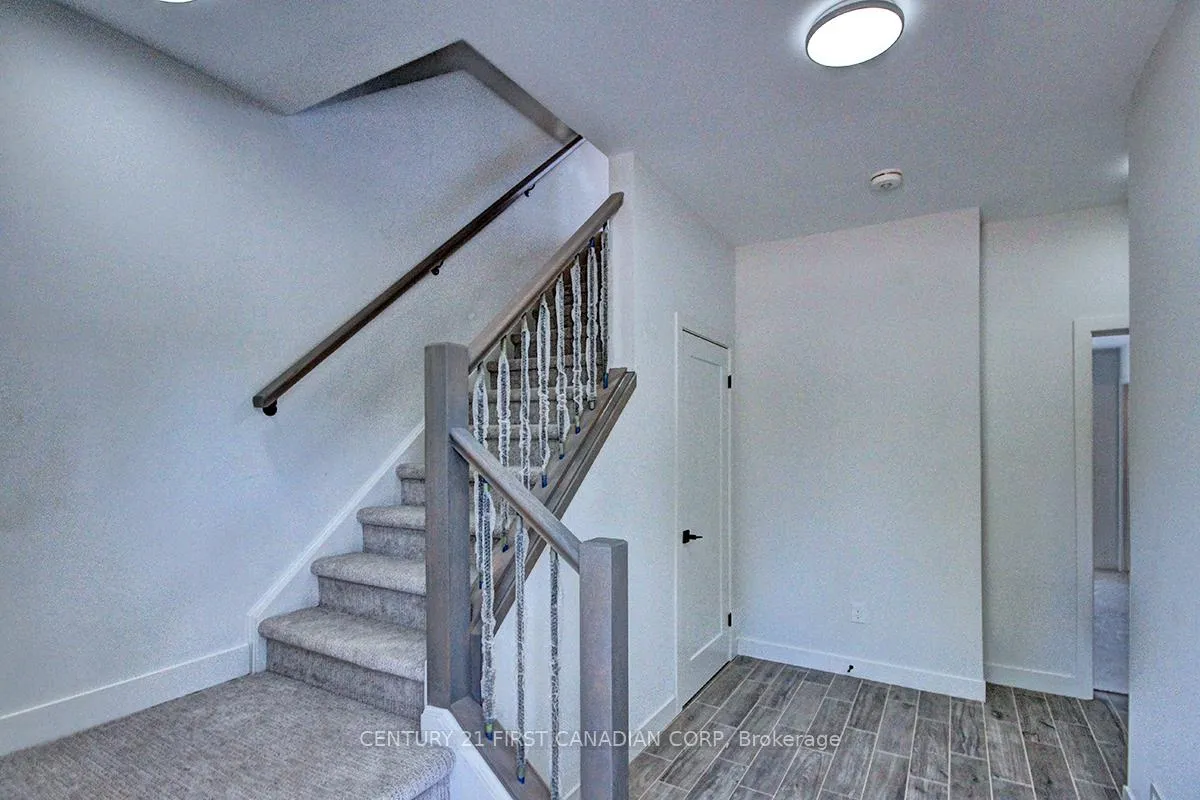 Photo 3 of 173 William Street, North Middlesex, Alisa Craig — HOMEH