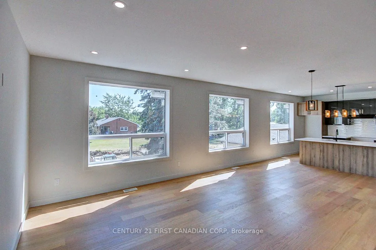 Photo 8 of 173 William Street, North Middlesex, Alisa Craig — HOMEH