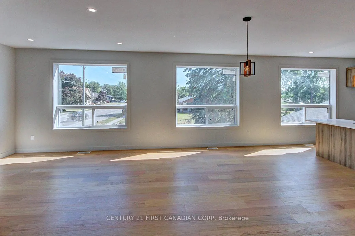Photo 11 of 173 William Street, North Middlesex, Alisa Craig — HOMEH