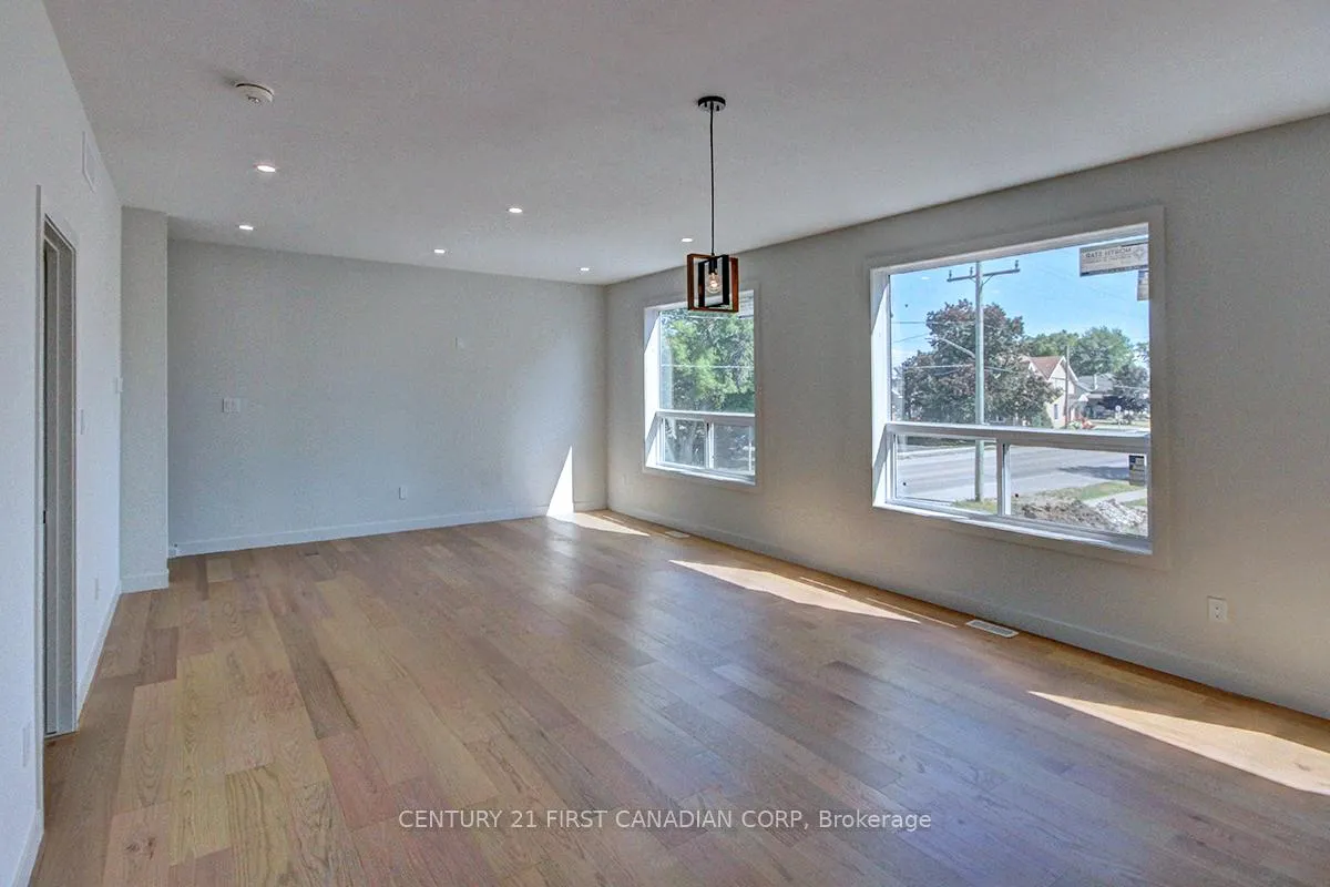 Photo 12 of 173 William Street, North Middlesex, Alisa Craig — HOMEH