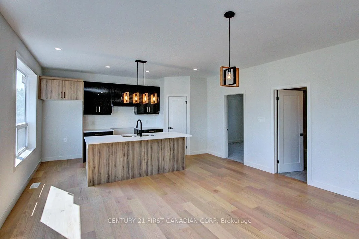 Photo 13 of 173 William Street, North Middlesex, Alisa Craig — HOMEH