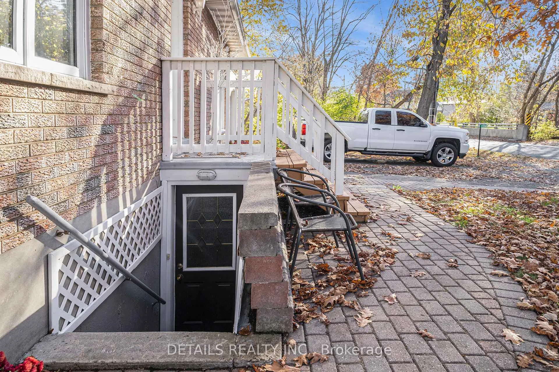 Photo 23 of 2298 James Craig Street, Ottawa, North Gower — HOMEH
