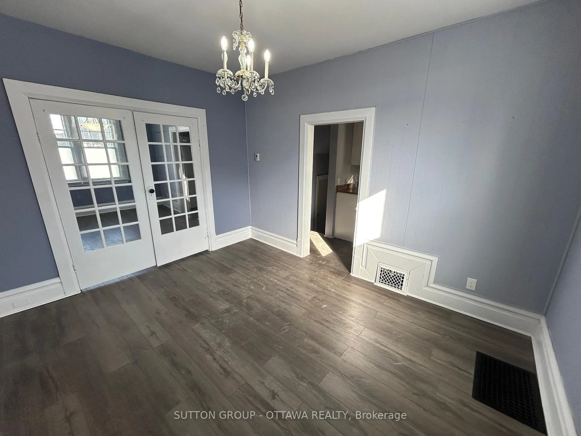 Photo 6 of 58 Armstrong Street, Ottawa, Hintonburg — HOMEH