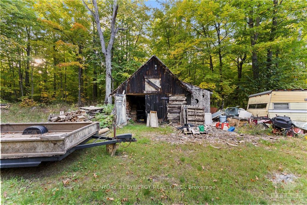 Photo 4 of 101 Radley Lane, Lanark Highlands, Lanark Highlands (Darling) Twp — HOMEH