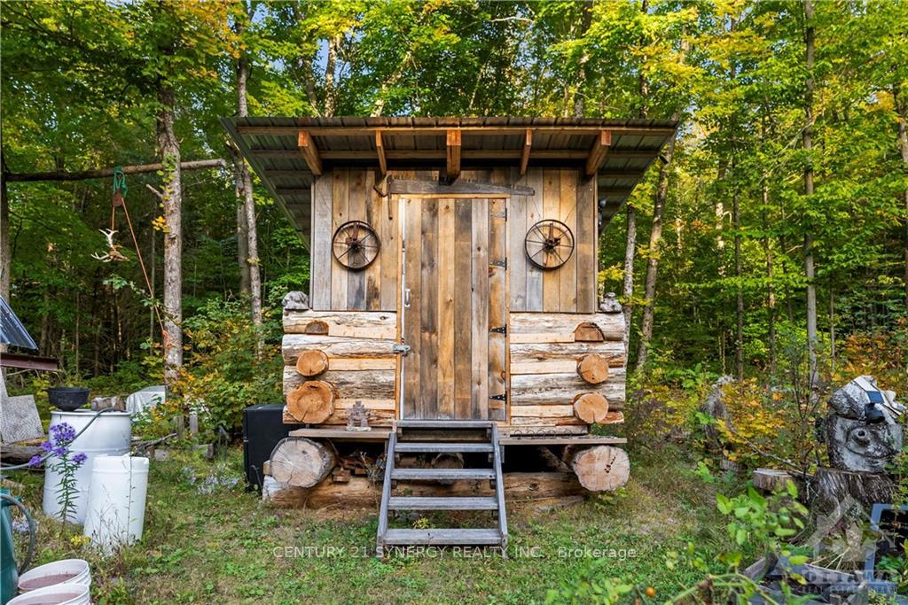 Photo 8 of 101 Radley Lane, Lanark Highlands, Lanark Highlands (Darling) Twp — HOMEH