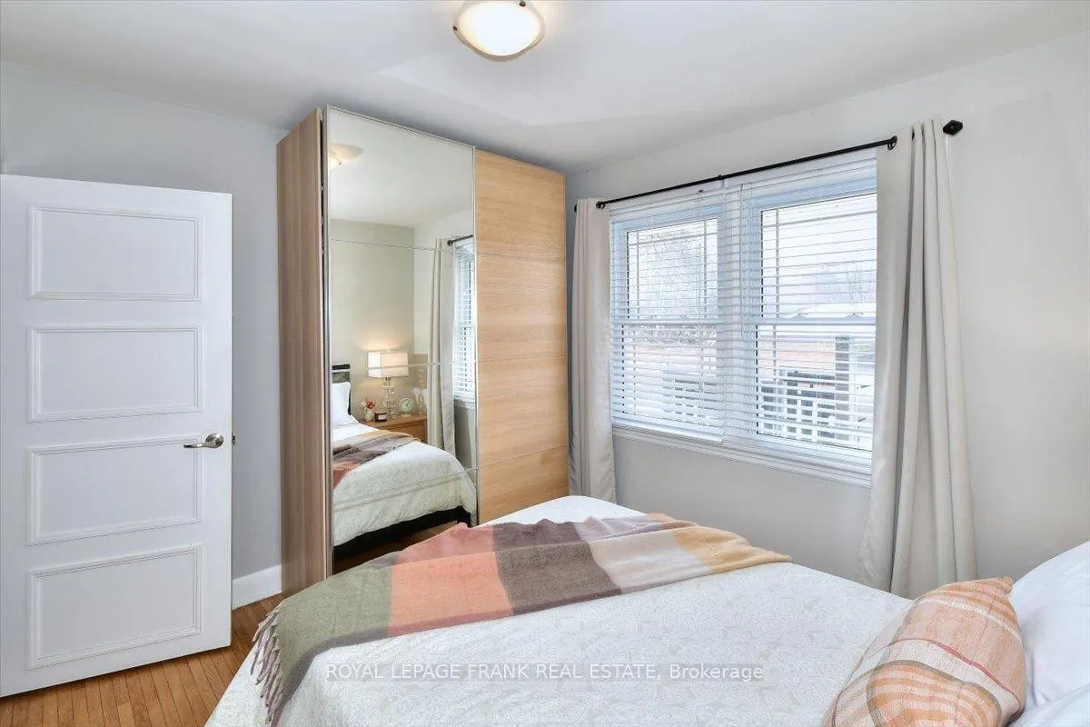 Photo 12 of 1369 Armstrong Drive, Peterborough, Town Ward 3 — HOMEH