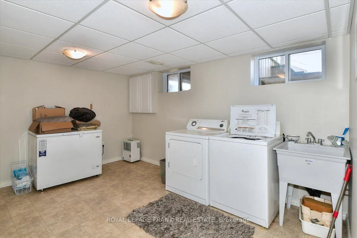 Photo 20 of 1369 Armstrong Drive, Peterborough, Town Ward 3 — HOMEH