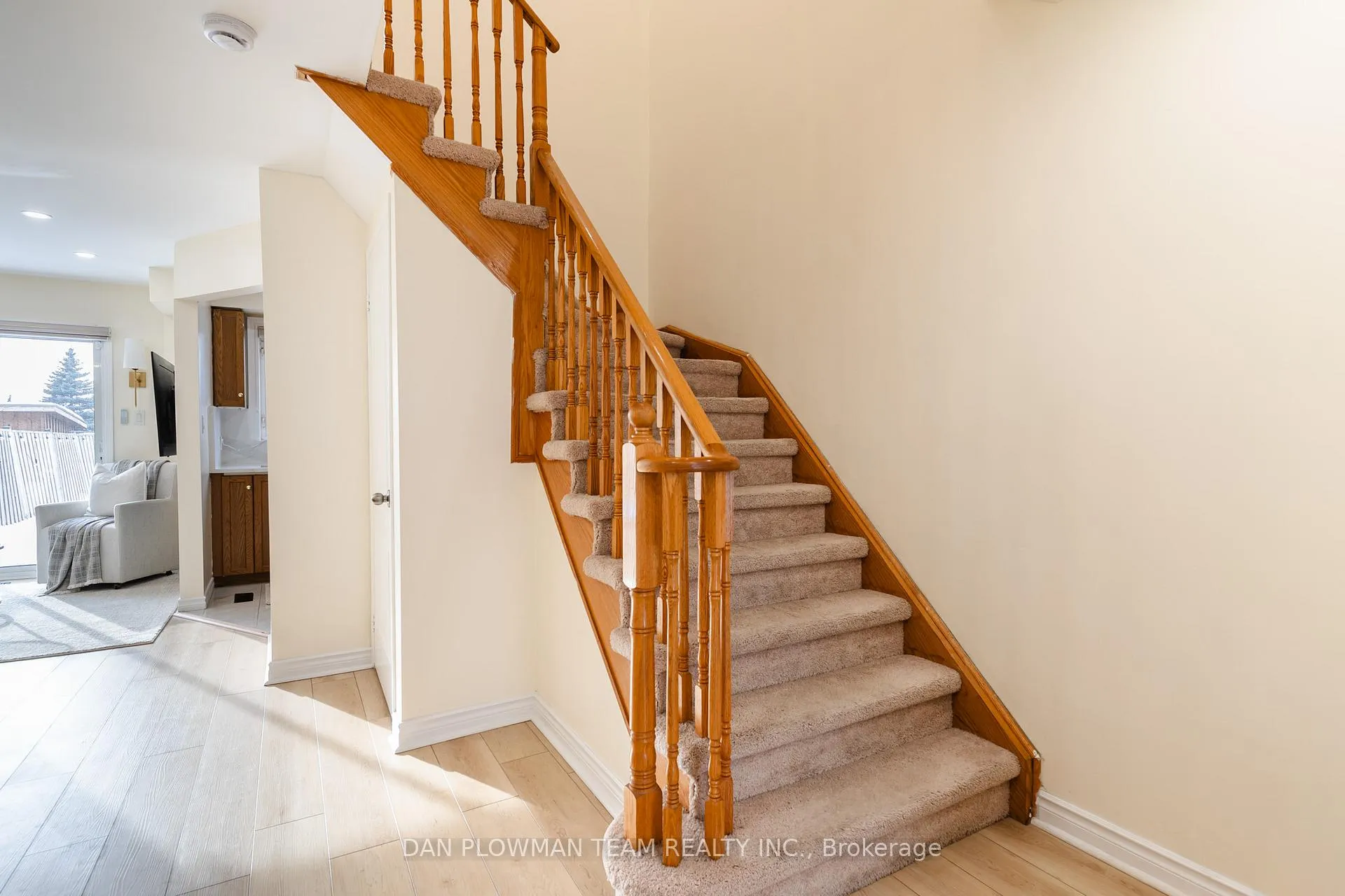Photo 20 of 8 Oglevie Drive, Whitby, Pringle Creek — HOMEH