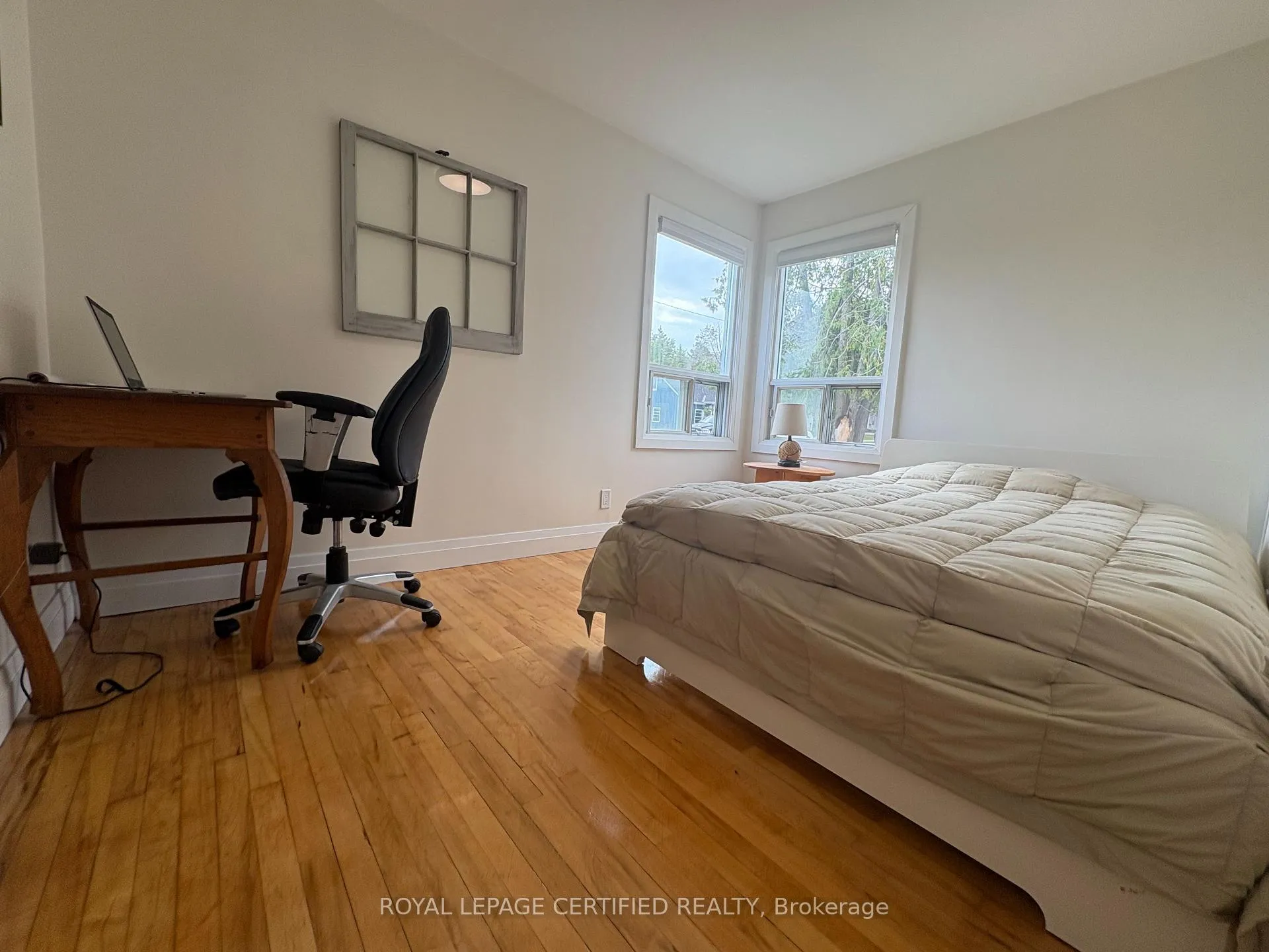 Photo 9 of 139 Memorial Avenue, Orillia — HOMEH