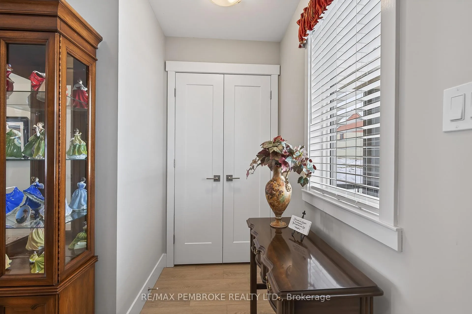 Photo 9 of 347 Nelson Street, Pembroke — HOMEH