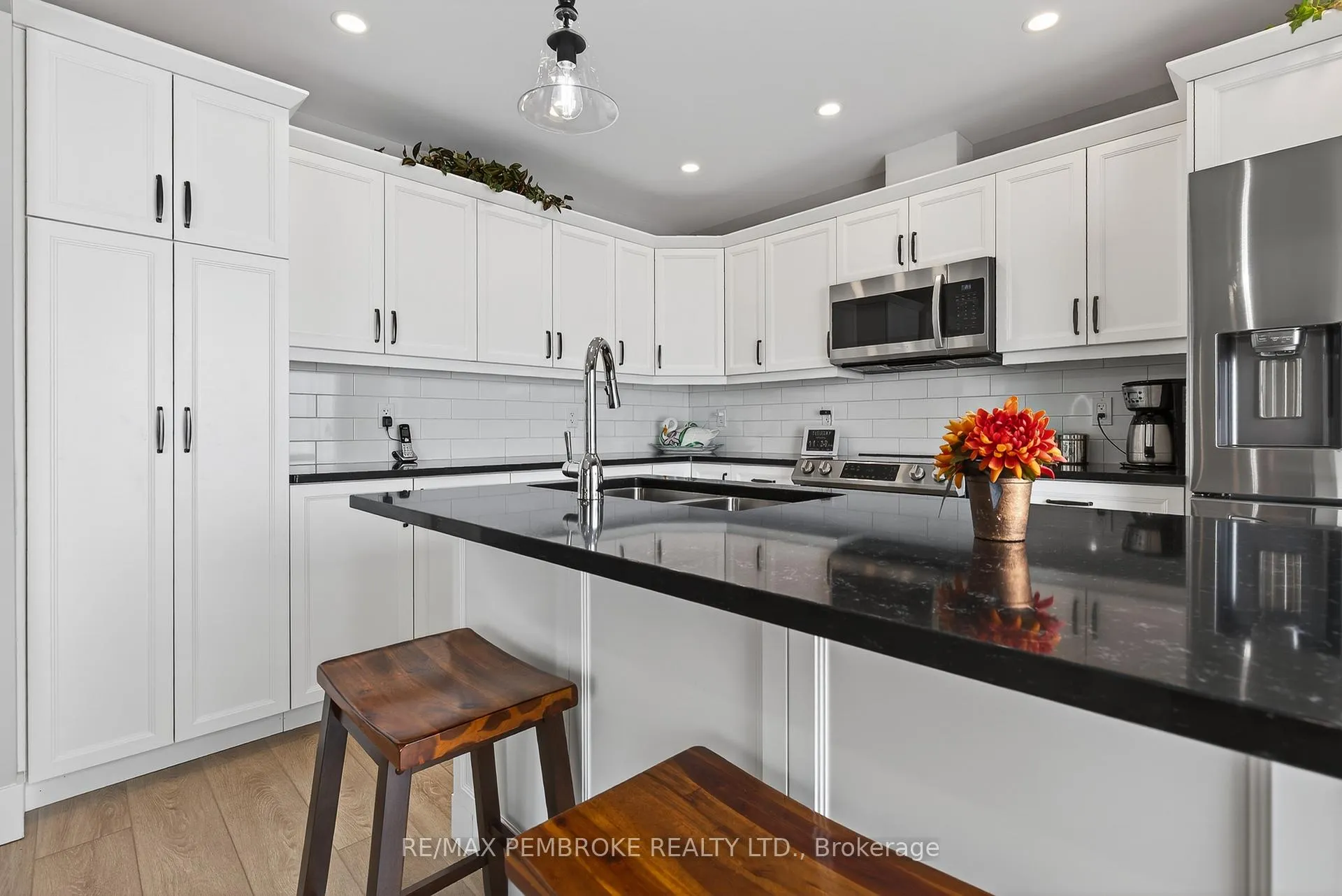 Photo 18 of 347 Nelson Street, Pembroke — HOMEH