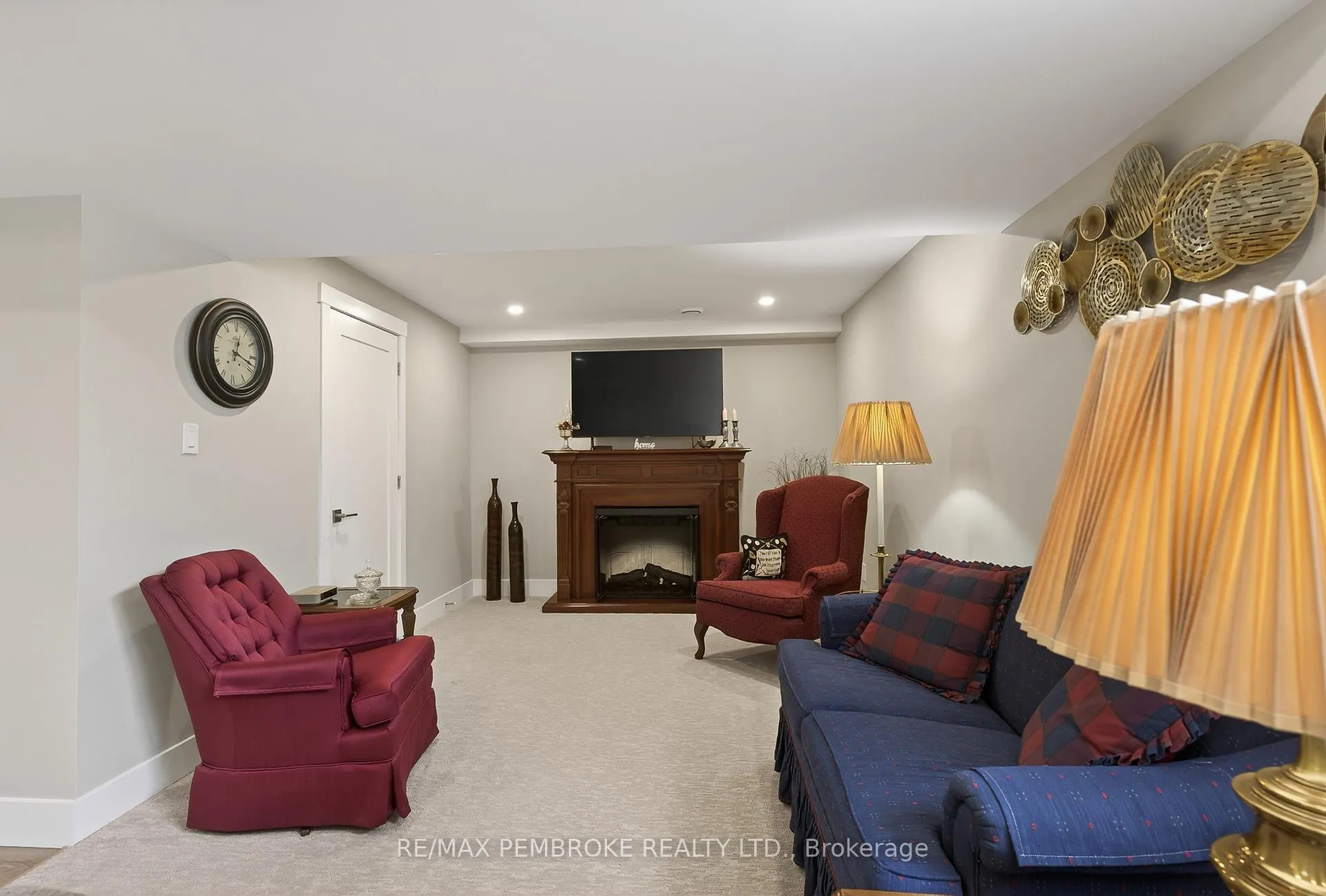 Photo 35 of 347 Nelson Street, Pembroke — HOMEH