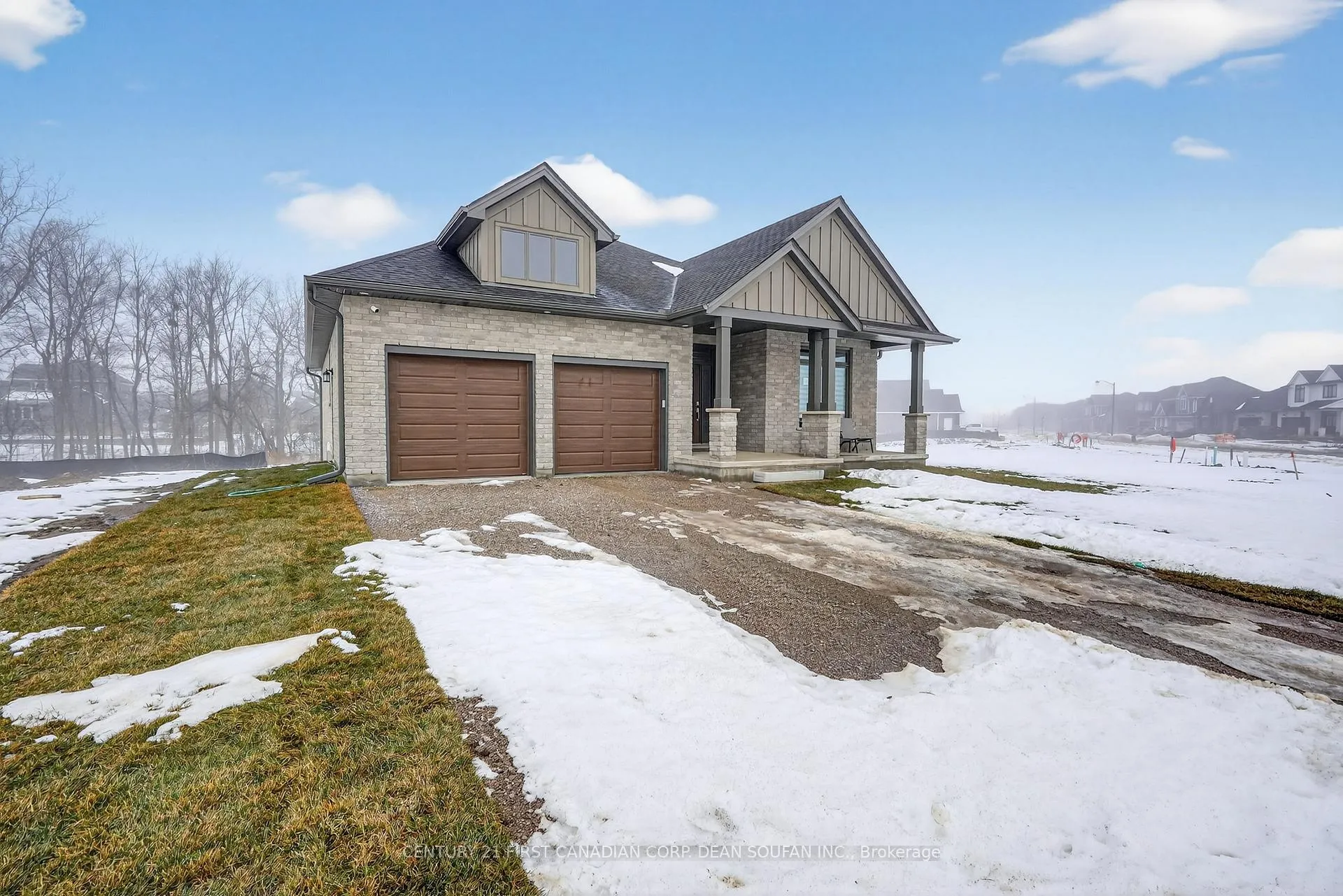 Photo 4 of 44 Muirfield Drive, St. Thomas — HOMEH