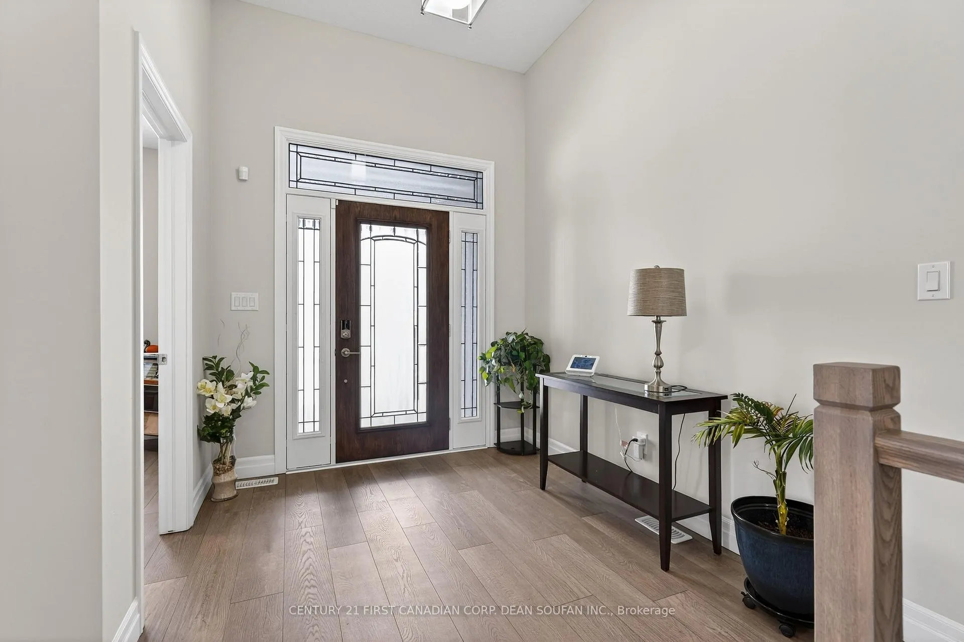 Photo 10 of 44 Muirfield Drive, St. Thomas — HOMEH