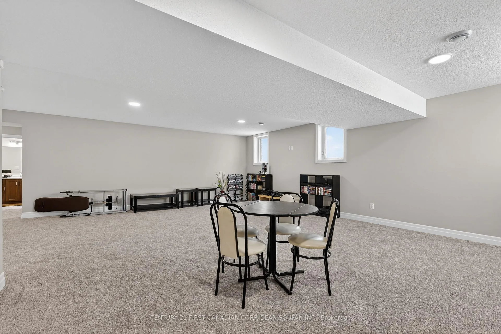 Photo 42 of 44 Muirfield Drive, St. Thomas — HOMEH