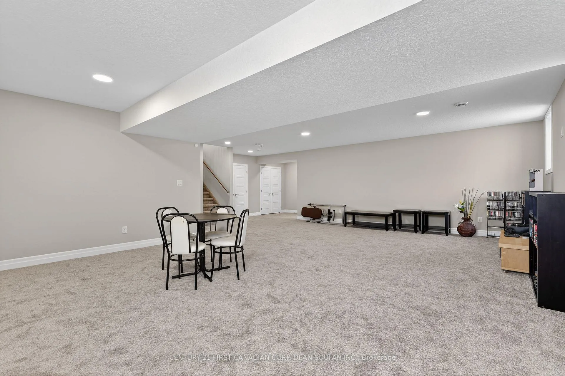 Photo 44 of 44 Muirfield Drive, St. Thomas — HOMEH