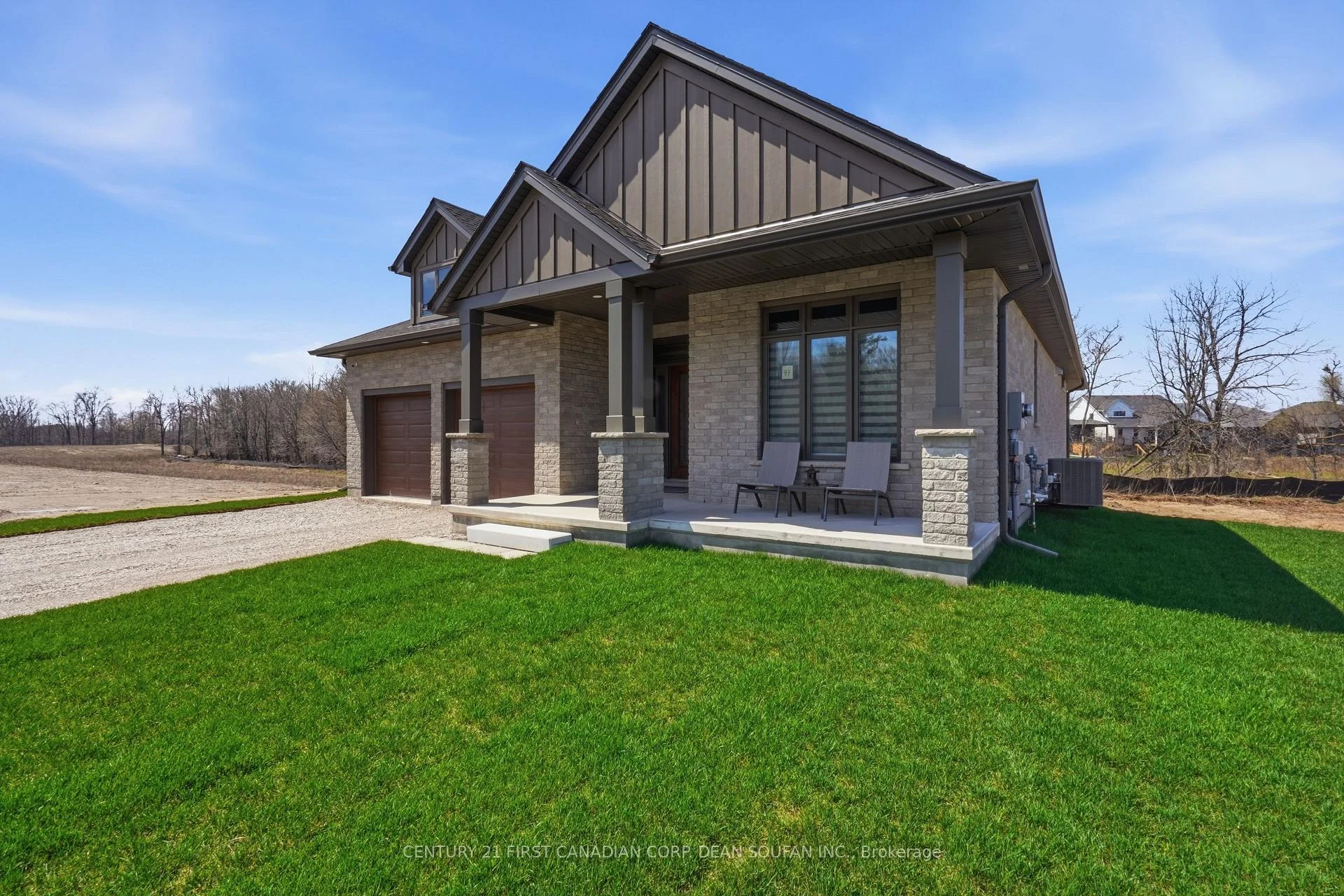Photo 8 of 44 Muirfield Drive, St. Thomas — HOMEH