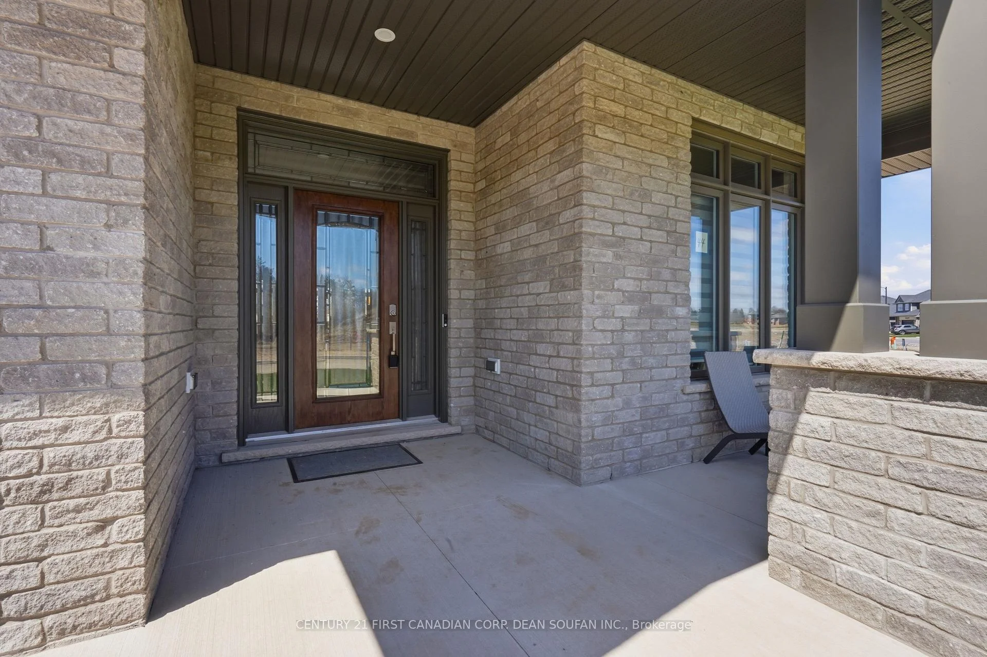 Photo 9 of 44 Muirfield Drive, St. Thomas — HOMEH