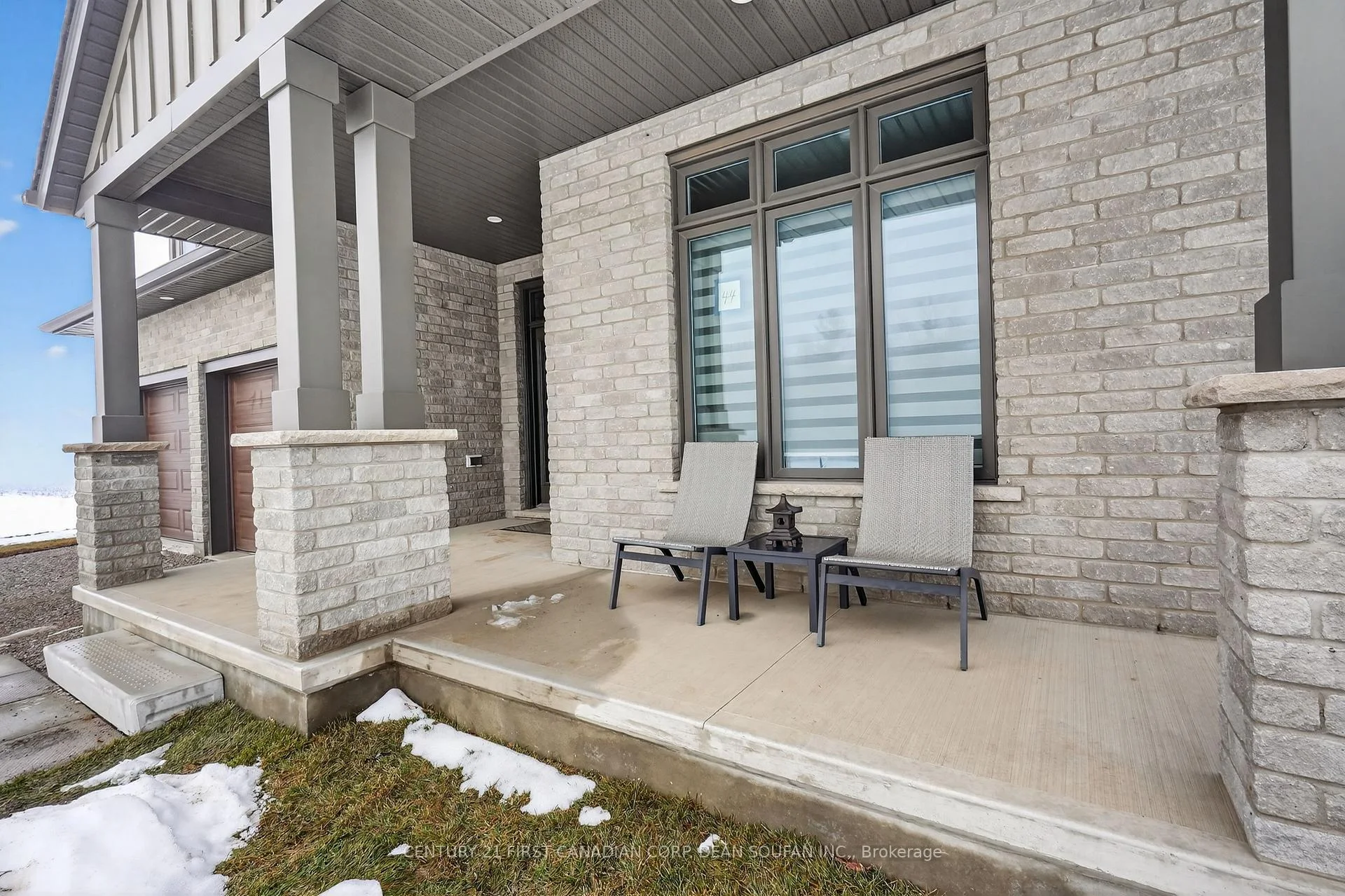 Photo 11 of 44 Muirfield Drive, St. Thomas — HOMEH