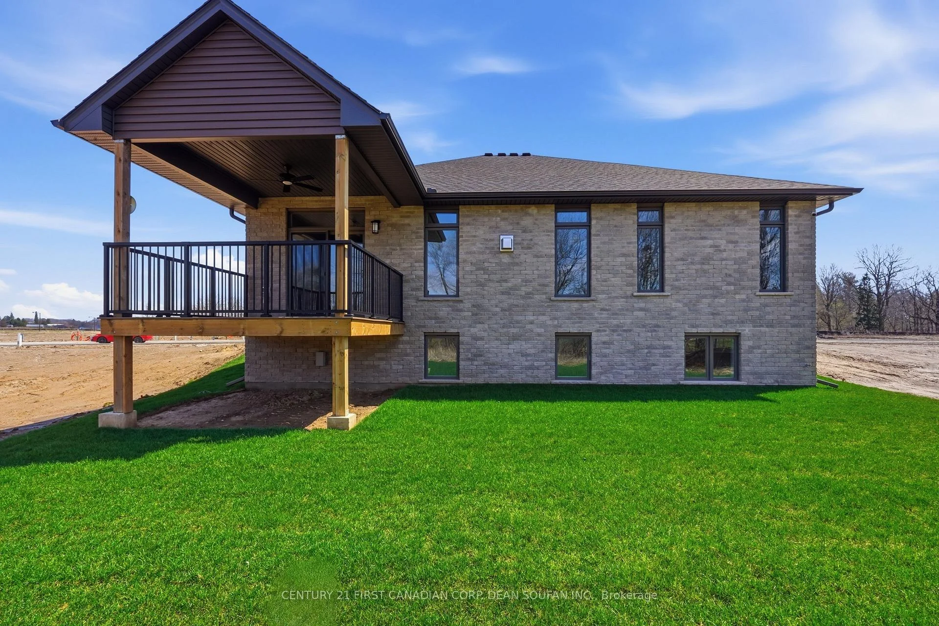 Photo 57 of 44 Muirfield Drive, St. Thomas — HOMEH