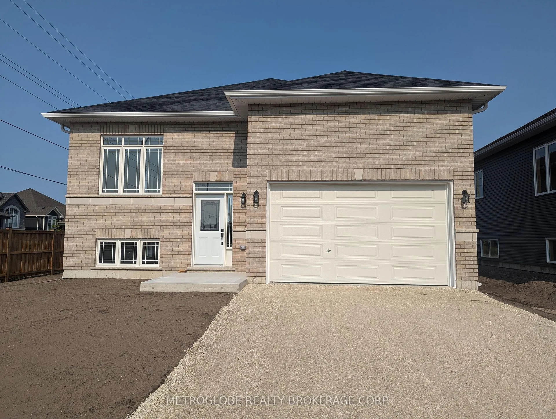 Photo 1 of 2 Joanne Crescent, Wasaga Beach — HOMEH
