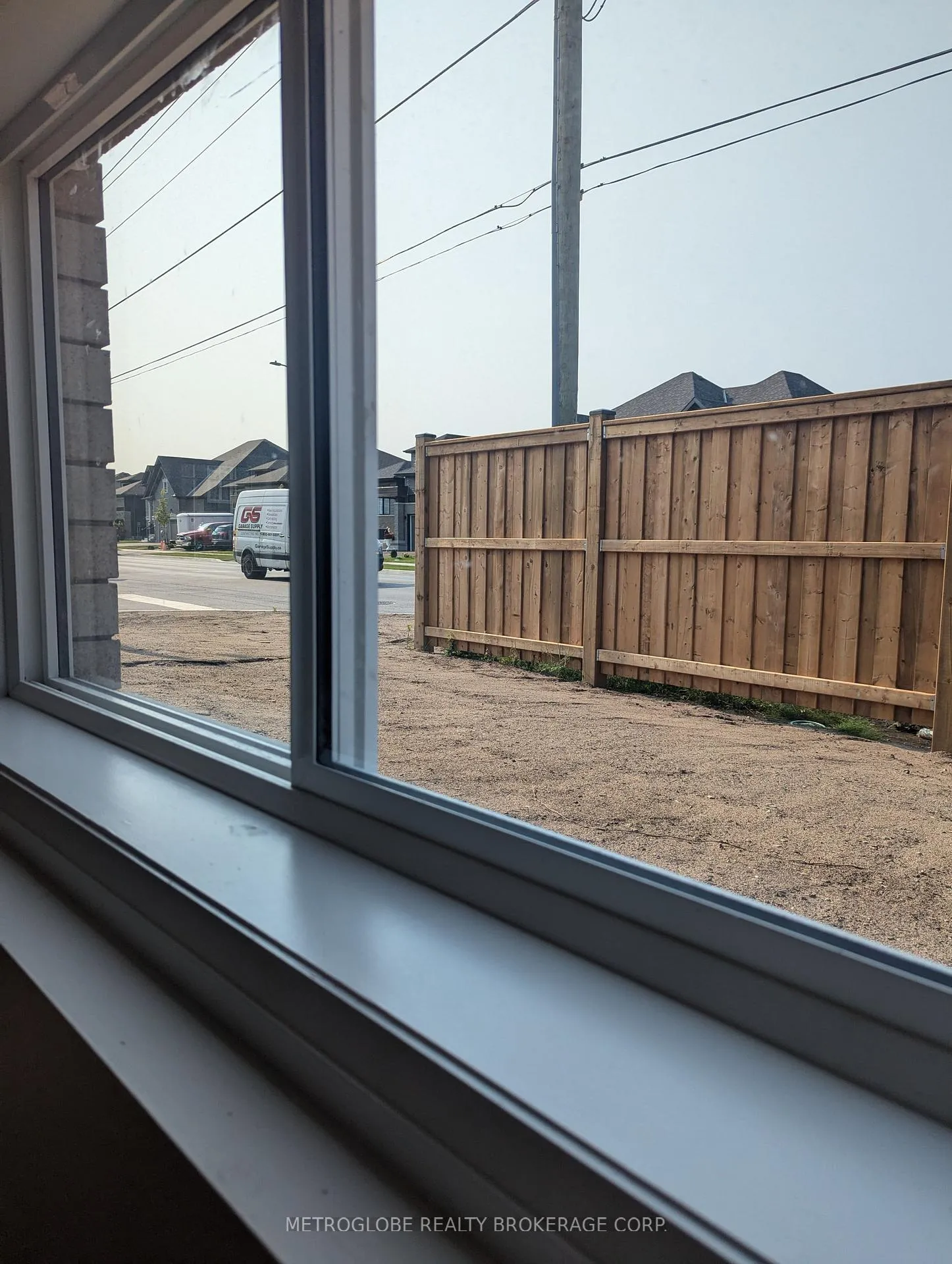 Photo 19 of 2 Joanne Crescent, Wasaga Beach — HOMEH