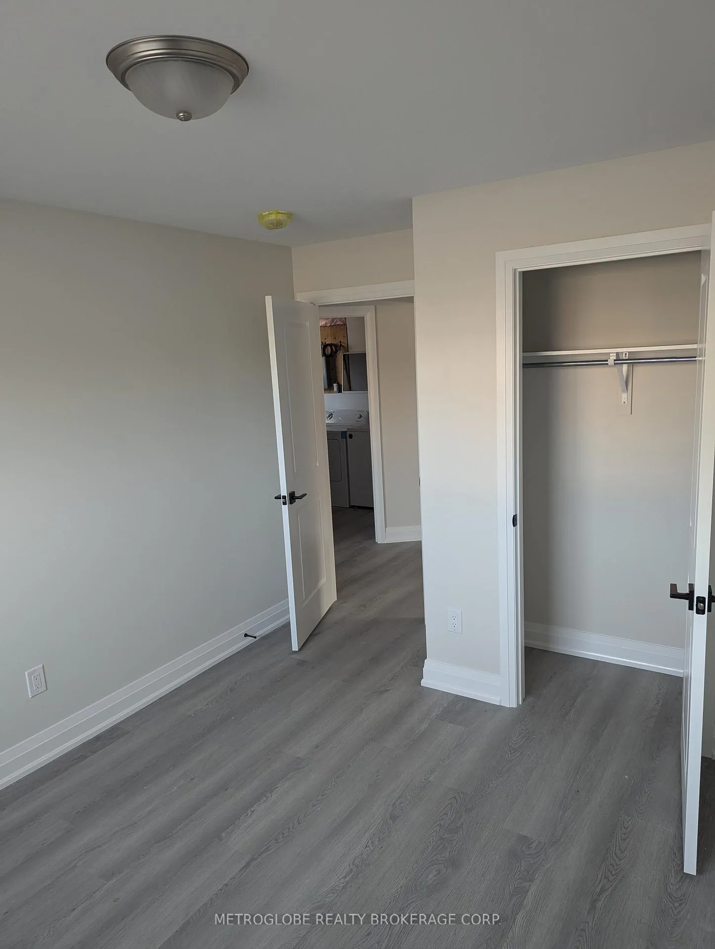 Photo 21 of 2 Joanne Crescent, Wasaga Beach — HOMEH