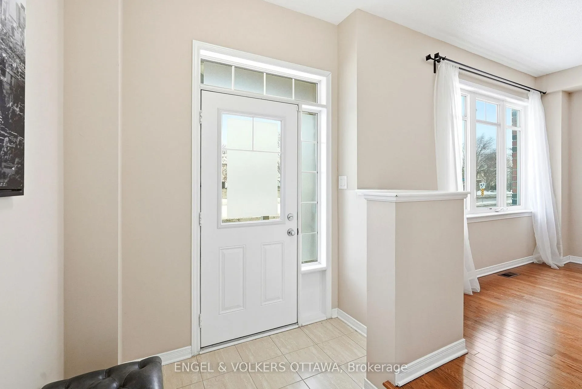 Photo 3 of 222 Longfields Drive, Ottawa, Barrhaven - Longfields — HOMEH