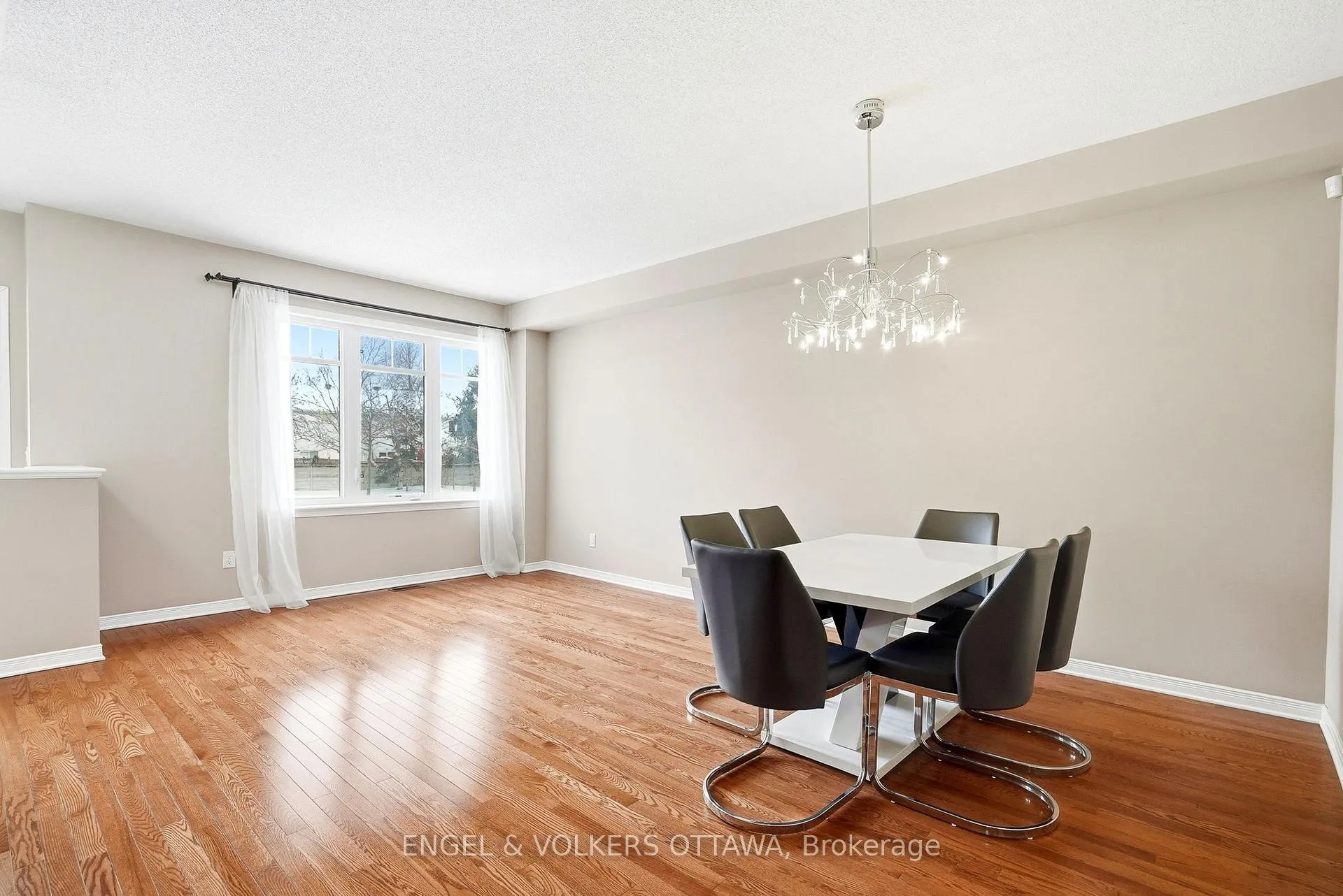 Photo 5 of 222 Longfields Drive, Ottawa, Barrhaven - Longfields — HOMEH