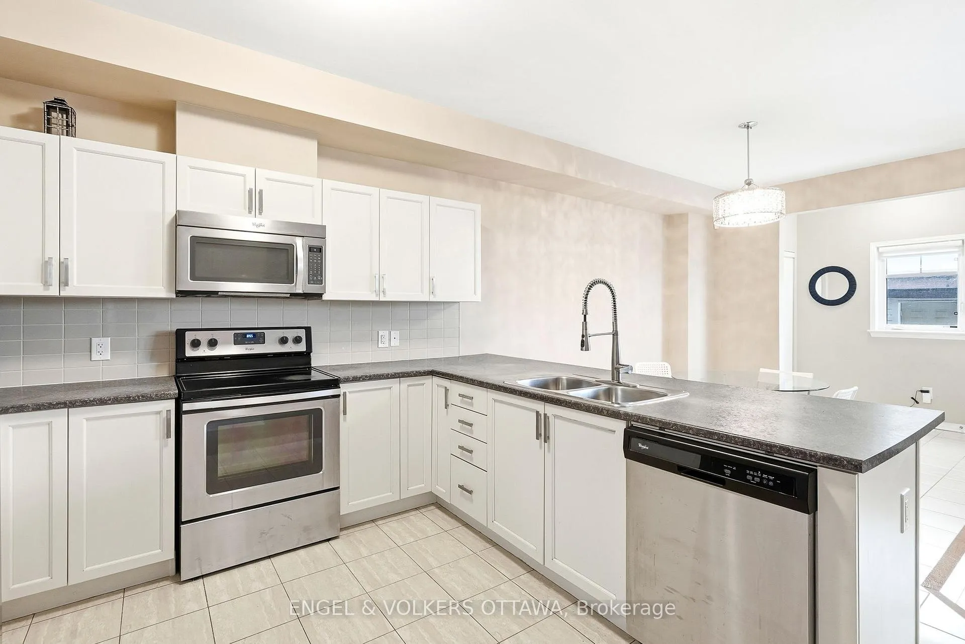 Photo 8 of 222 Longfields Drive, Ottawa, Barrhaven - Longfields — HOMEH