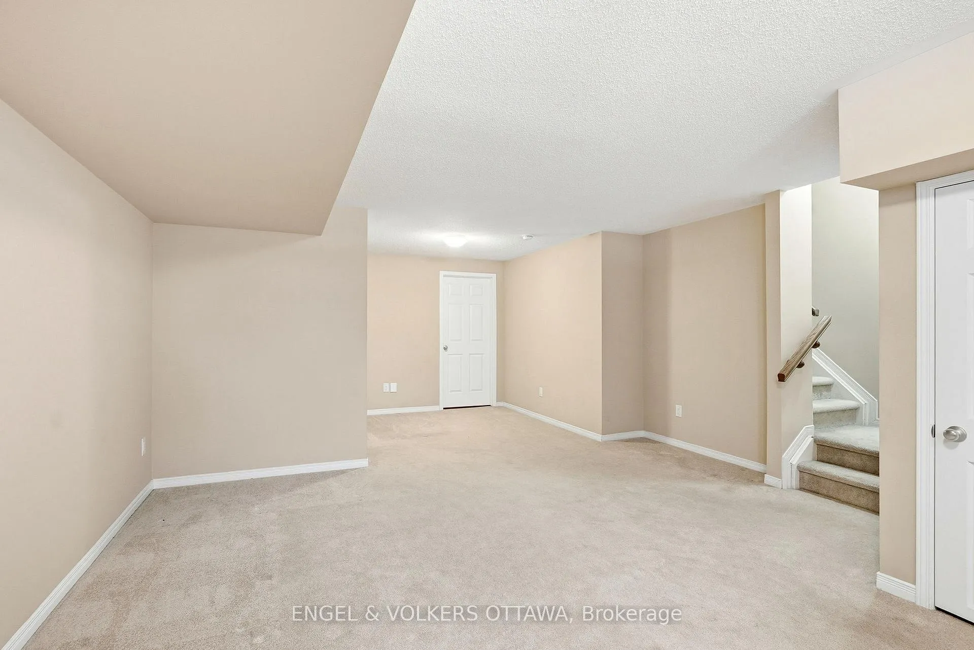 Photo 24 of 222 Longfields Drive, Ottawa, Barrhaven - Longfields — HOMEH