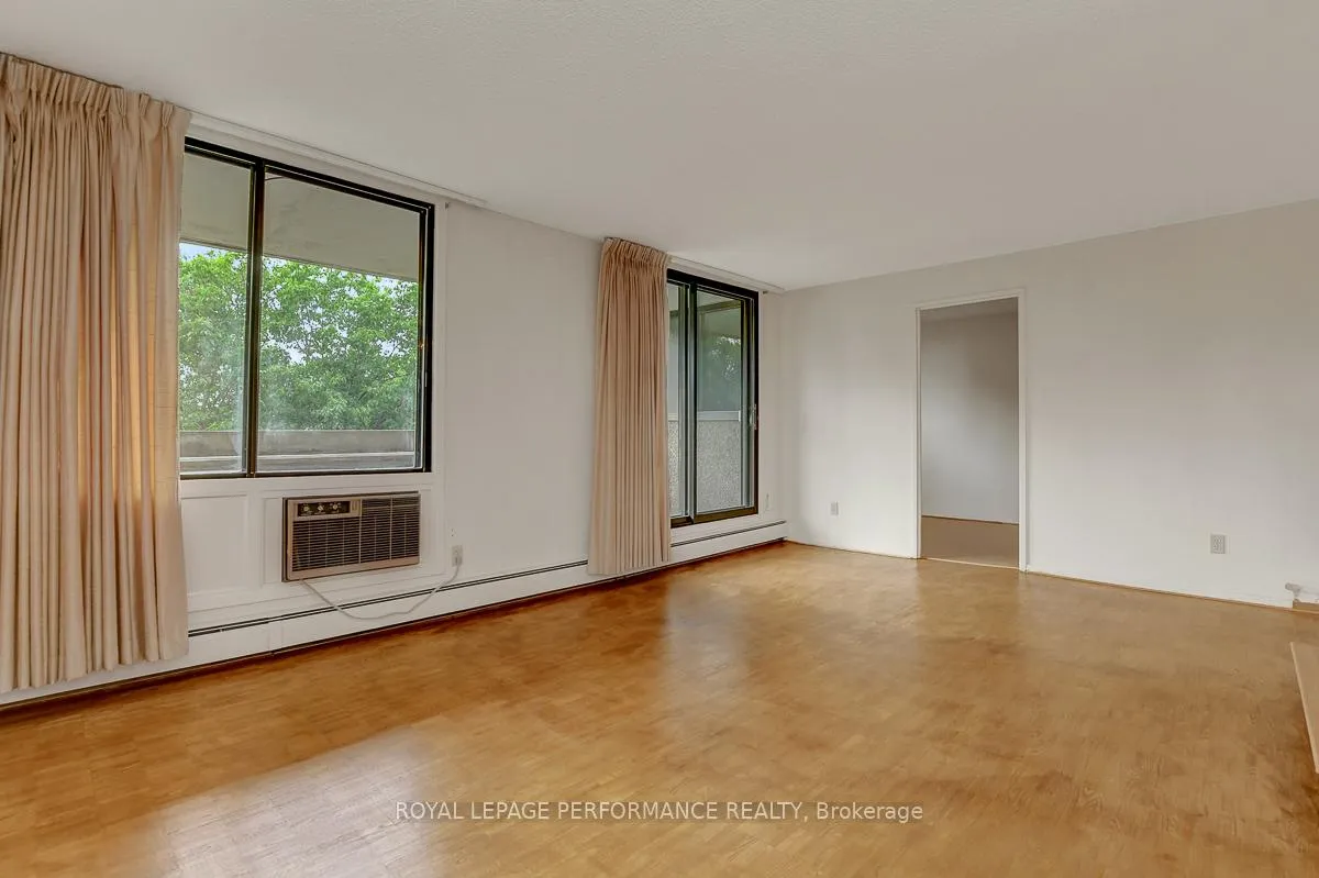 Photo 14 of Unit 404, 415 Greenview Avenue, Ottawa, Britannia — HOMEH