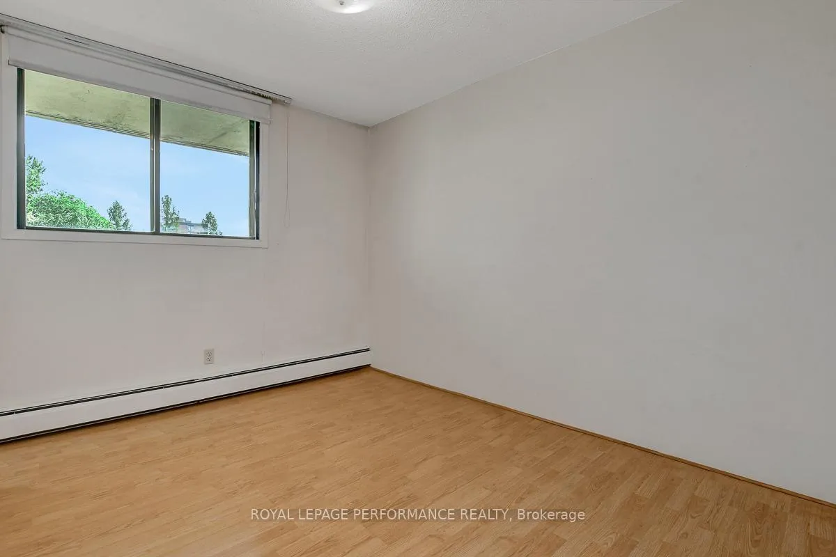 Photo 23 of Unit 404, 415 Greenview Avenue, Ottawa, Britannia — HOMEH
