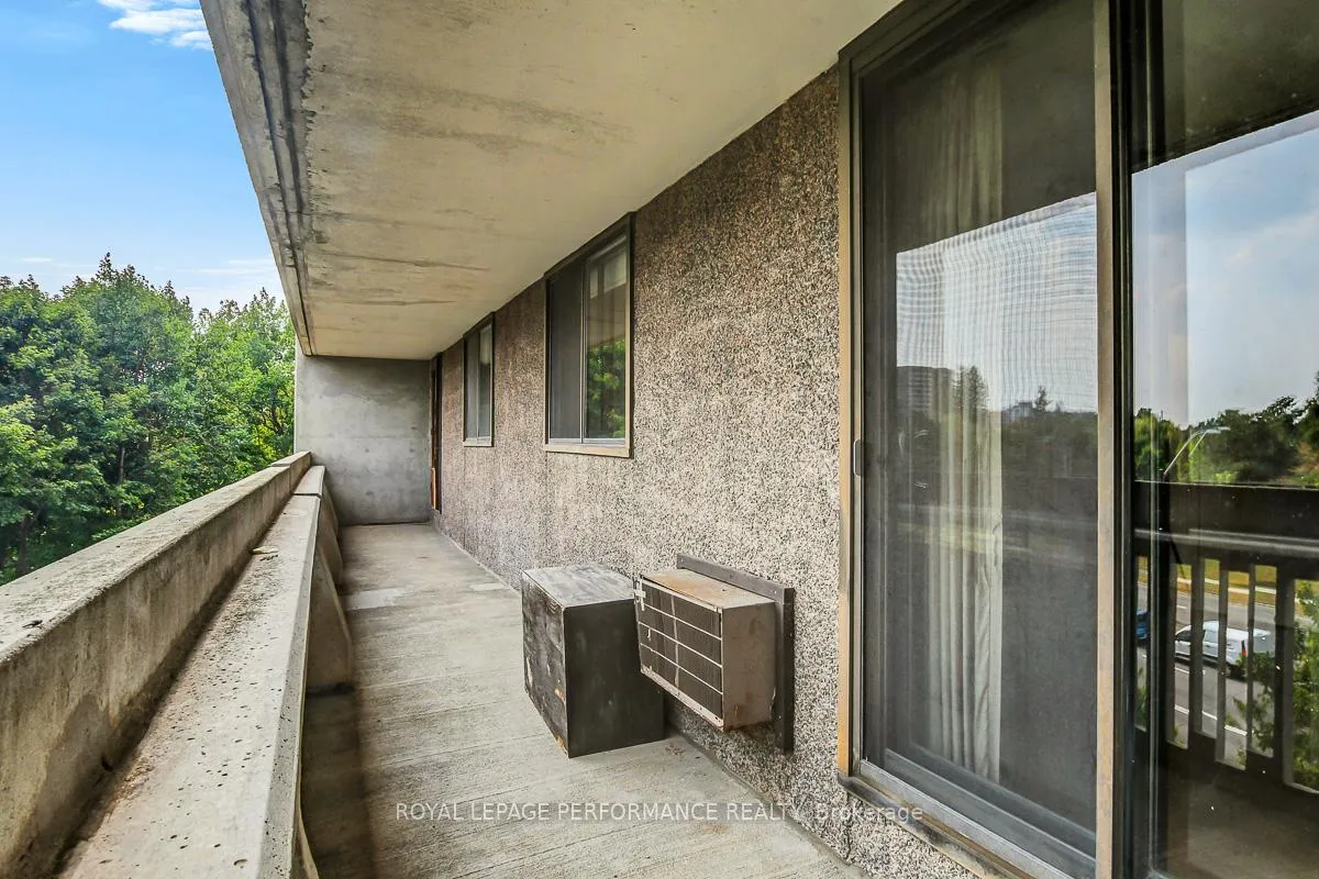 Photo 28 of Unit 404, 415 Greenview Avenue, Ottawa, Britannia — HOMEH