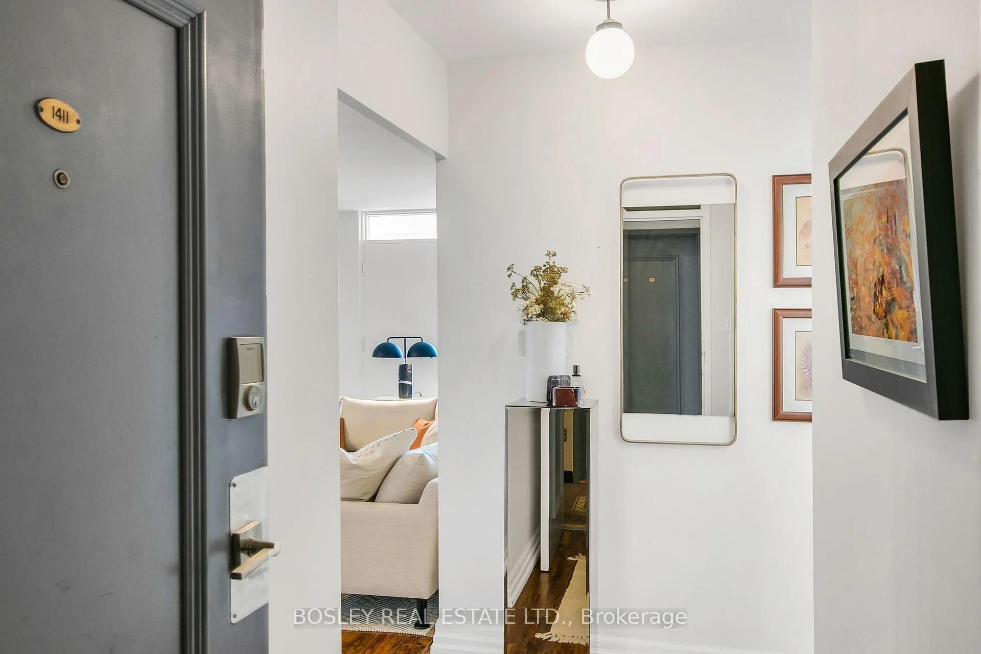 Photo 2 of Unit 1411, 10 Edgecliff Golfway, Toronto, Flemingdon Park — HOMEH