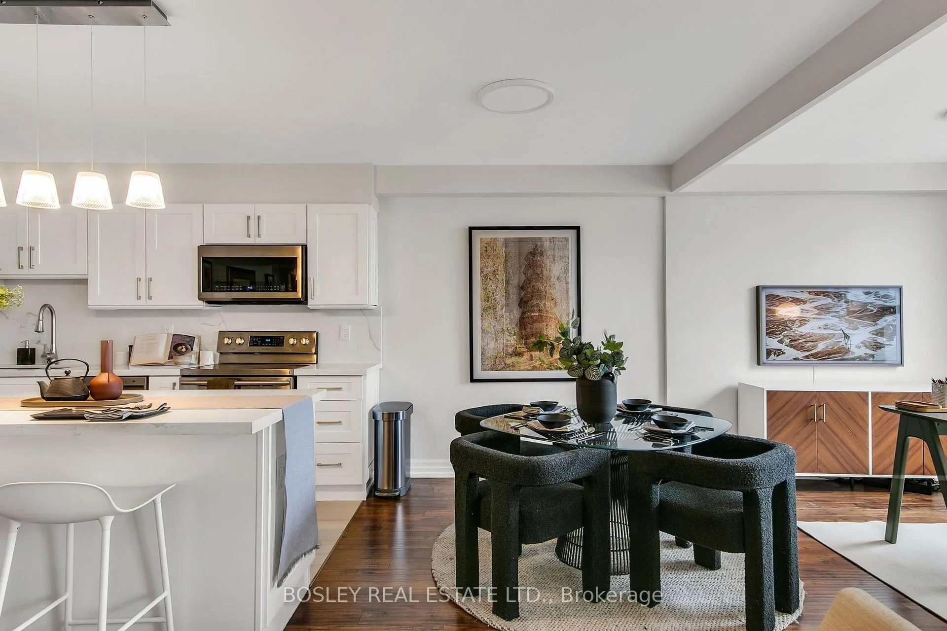 Photo 9 of Unit 1411, 10 Edgecliff Golfway, Toronto, Flemingdon Park — HOMEH
