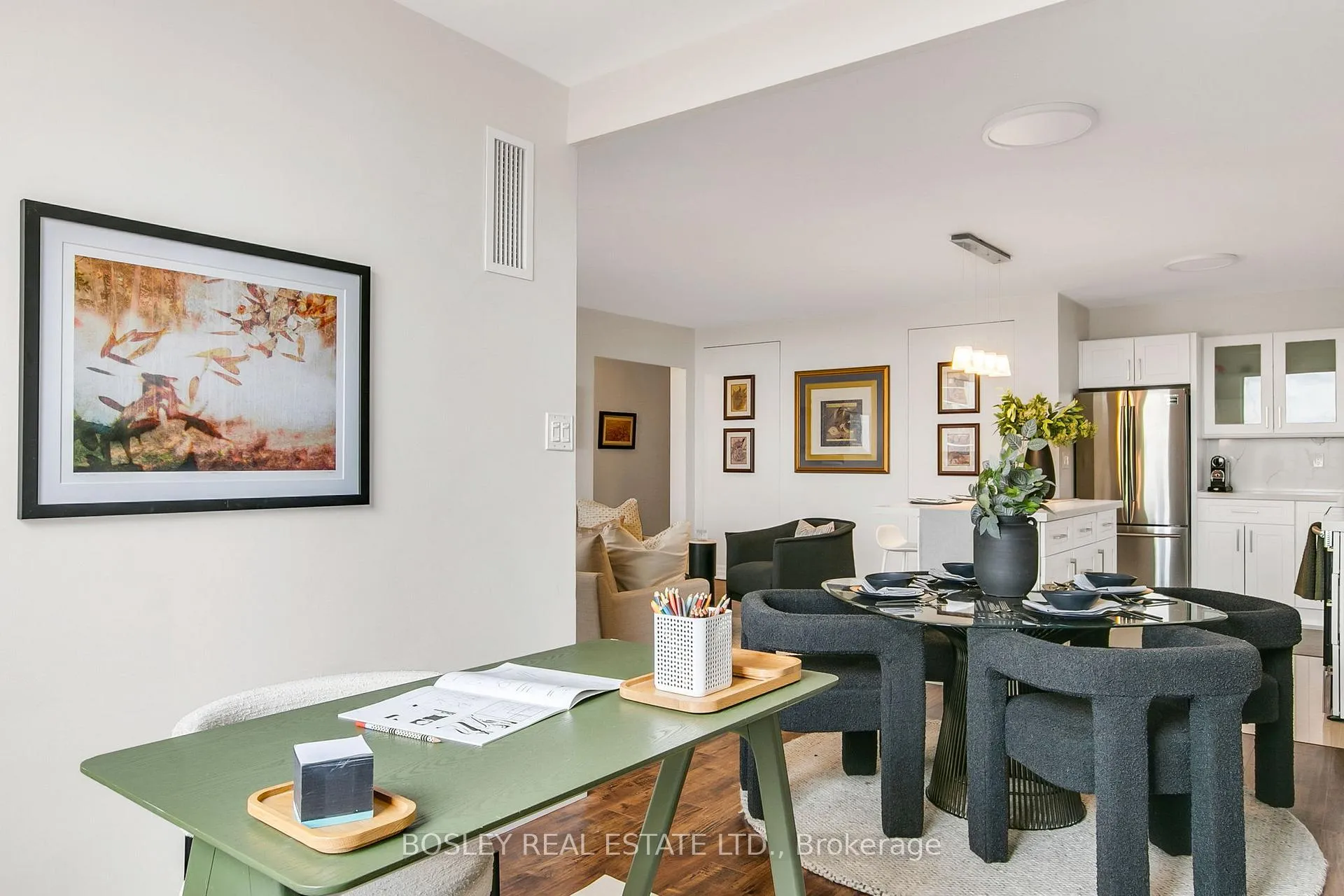 Photo 18 of Unit 1411, 10 Edgecliff Golfway, Toronto, Flemingdon Park — HOMEH