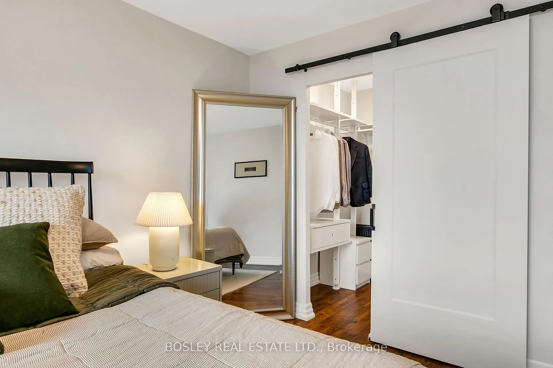 Photo 24 of Unit 1411, 10 Edgecliff Golfway, Toronto, Flemingdon Park — HOMEH