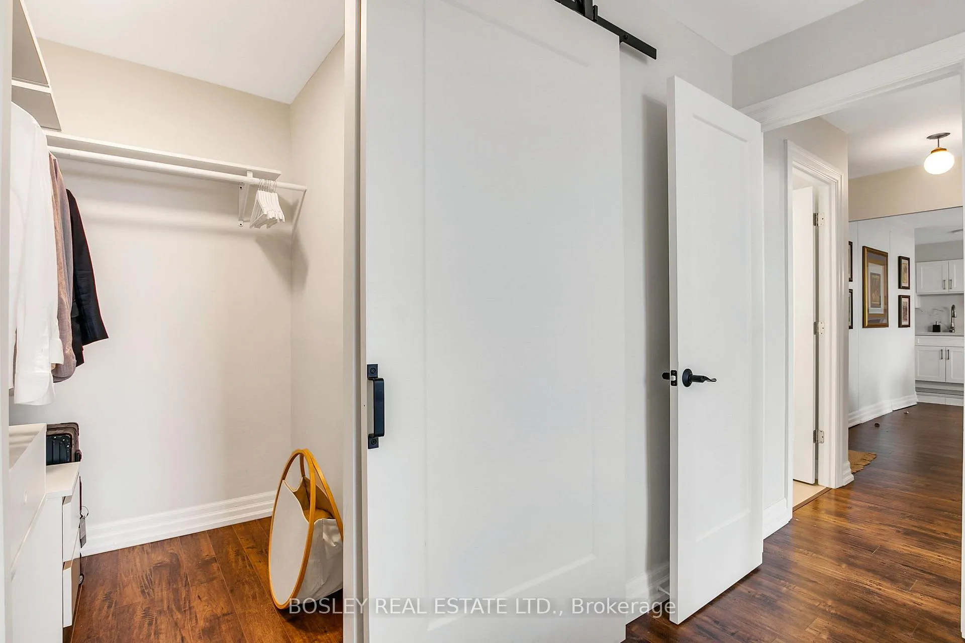 Photo 25 of Unit 1411, 10 Edgecliff Golfway, Toronto, Flemingdon Park — HOMEH