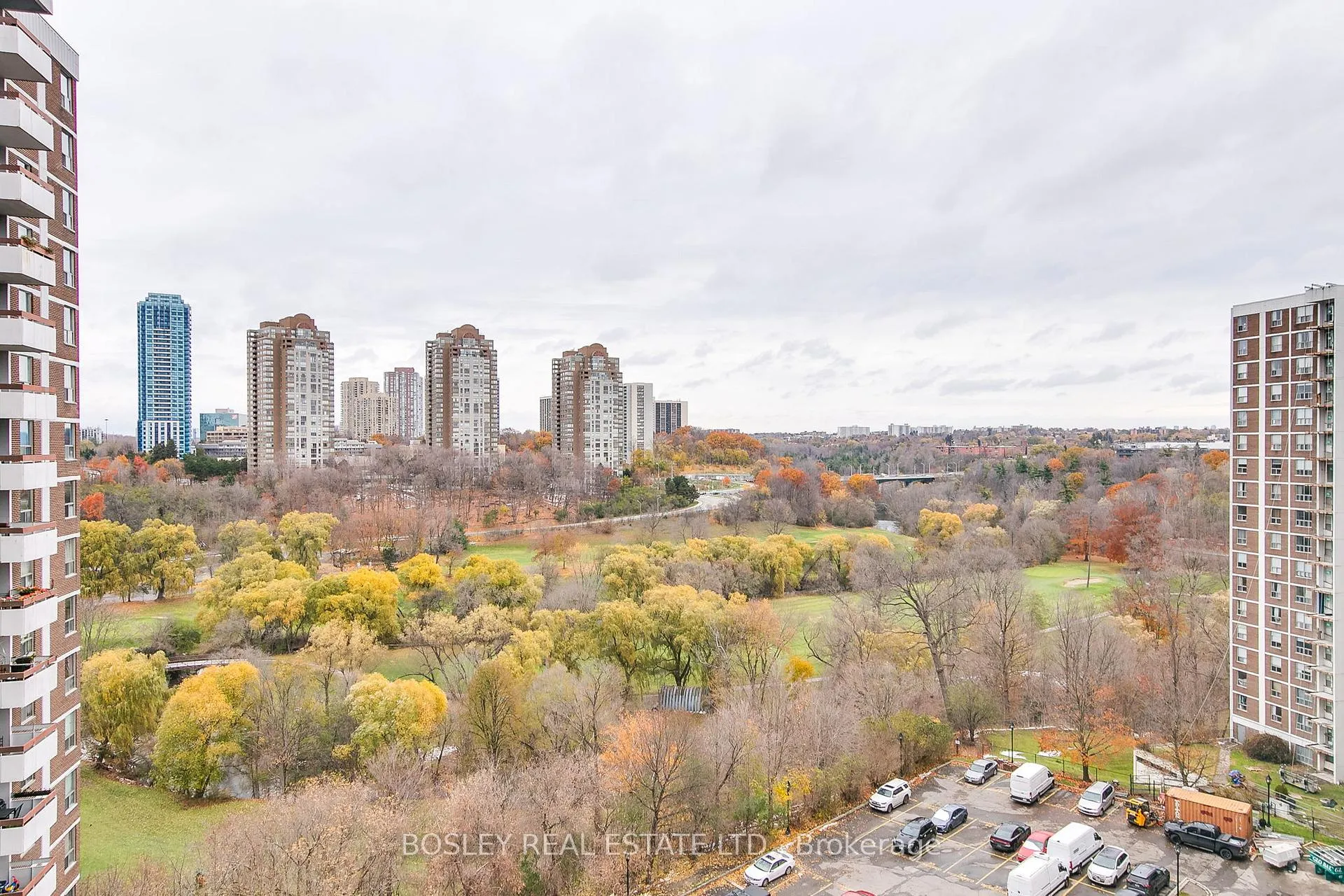 Photo 37 of Unit 1411, 10 Edgecliff Golfway, Toronto, Flemingdon Park — HOMEH