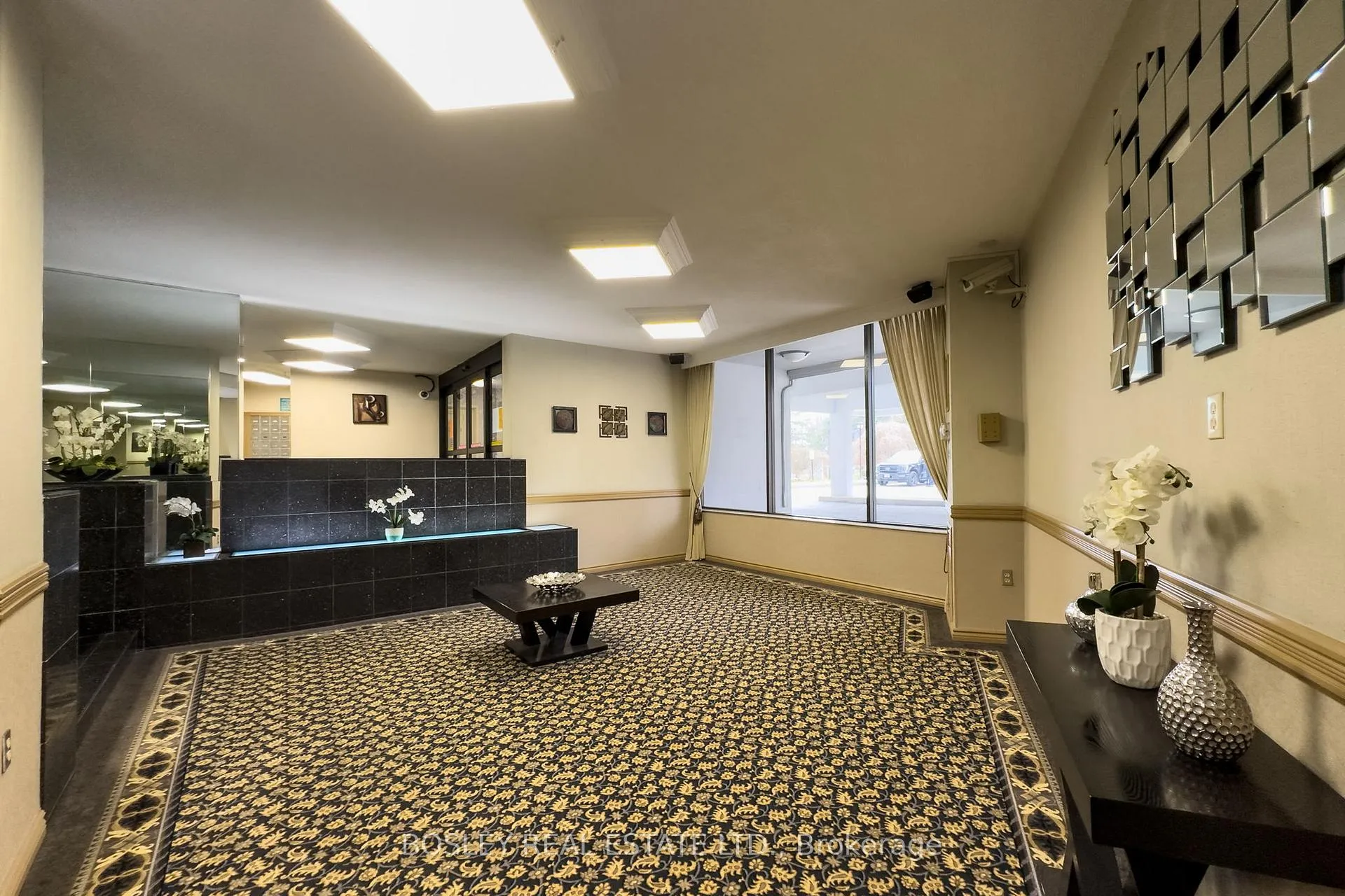 Photo 41 of Unit 1411, 10 Edgecliff Golfway, Toronto, Flemingdon Park — HOMEH