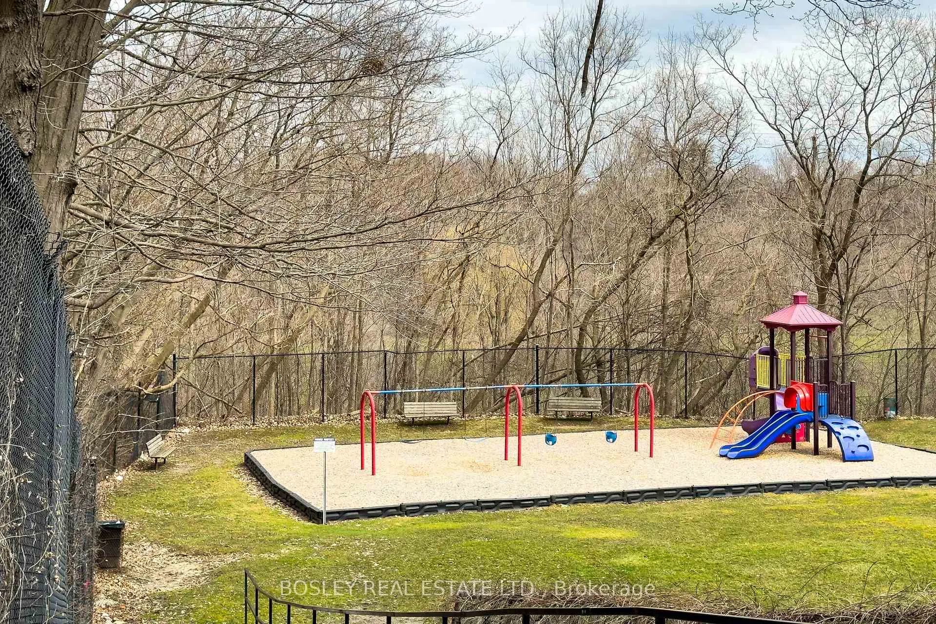 Photo 49 of Unit 1411, 10 Edgecliff Golfway, Toronto, Flemingdon Park — HOMEH